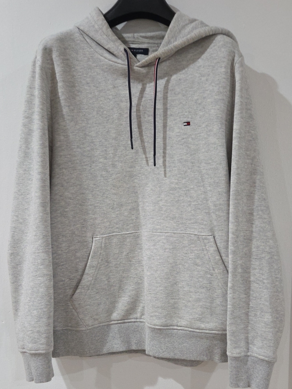 Tommy Hilfiger Light Gray Pullover Hoodie with Flag Logo